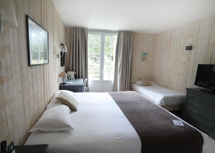 Hotel Flornoy Baie De La Baule 3*