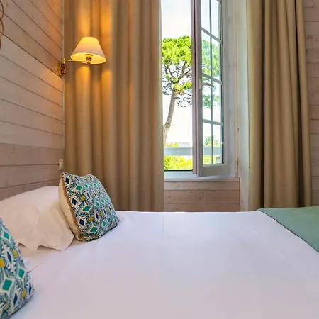 Flornoy Baie De La Baule 波尔尼谢
