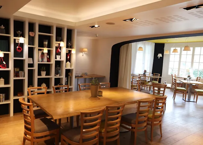 Hotel Flornoy Baie De La Baule 3*